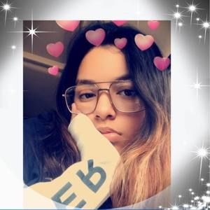 Meet your Posher, Janeth